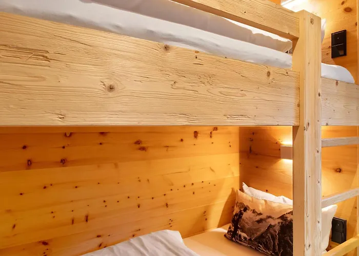 Alpenchalet 19 *